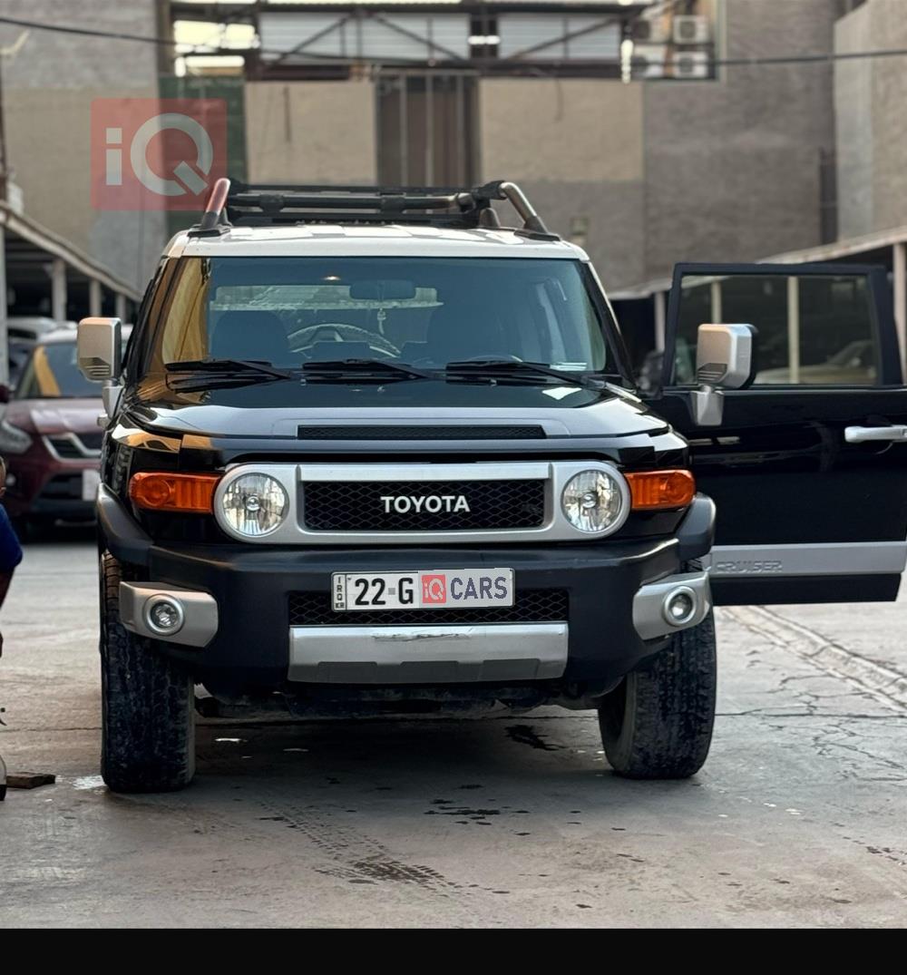 تويوتا إف جي كروزر
